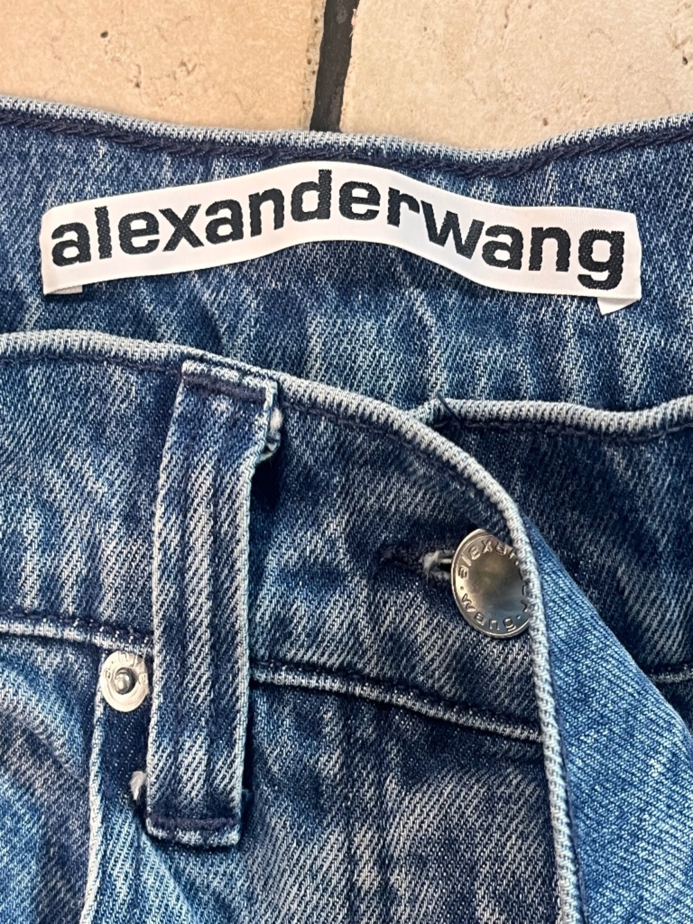 NWT Alexander Wang Raver High-rise Belted Wide Leg Jeans Sz 26 - Picture 7 of 15